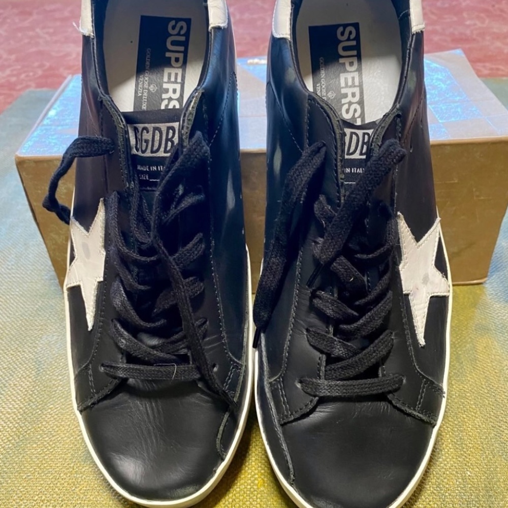 Pristine Condition! Golden Goose Distressed Black Leather Super Star Sneakers
